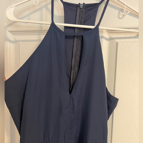 Lulu’s Beauty and Grace Keyhole Navy Maxi Dress, W’s size Medium - Picture 4 of 9